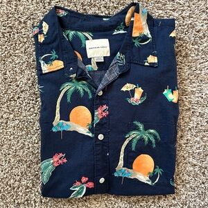 Mens American Eagle beach button down shirt